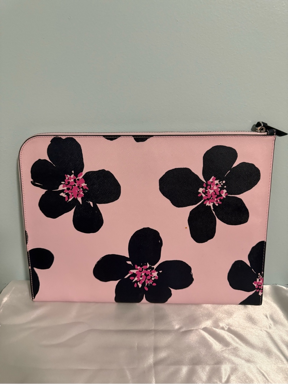 kate spade Pink and Black Floral Laptop/iPad Case!